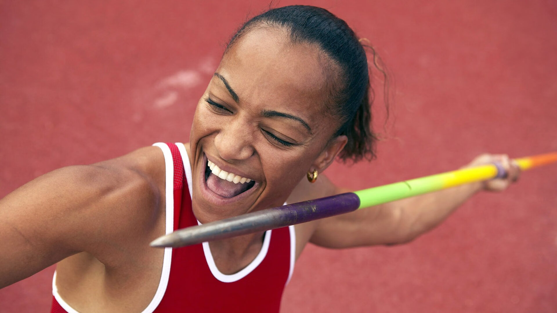 “豪车狂飙：性能与速度的完美展现”，狂飙车行